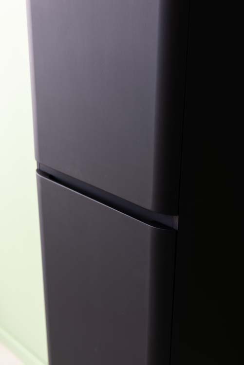 Kolomkast Ames mat zwart hangend 170x40x35cm