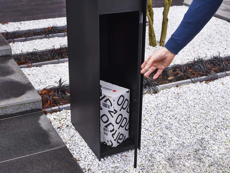 Pakketbrievenbus ONZO (eSafe) Fenix Front Connect Bticino zwart