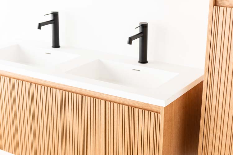 Meuble de salle de bains Warren afromosia suspendu avec lavabo double blanc mat 120cm