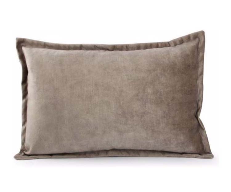 Coussin de salon en velours taupe 60 x 40 cm