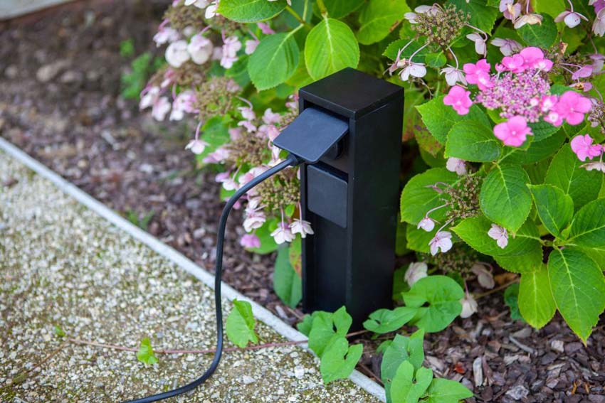 Buitenpaal - zwart - H31cm - IP54 - 2 stopcontacten