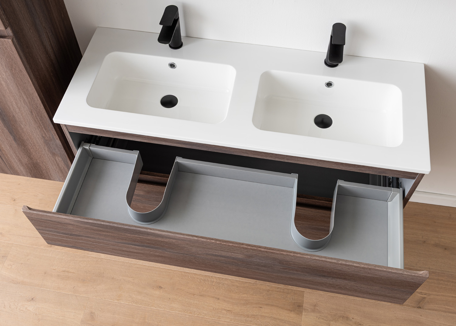 Meuble de salle de bains Tarik chêne ambré suspendu avec double vasque blanc brillant 120cm