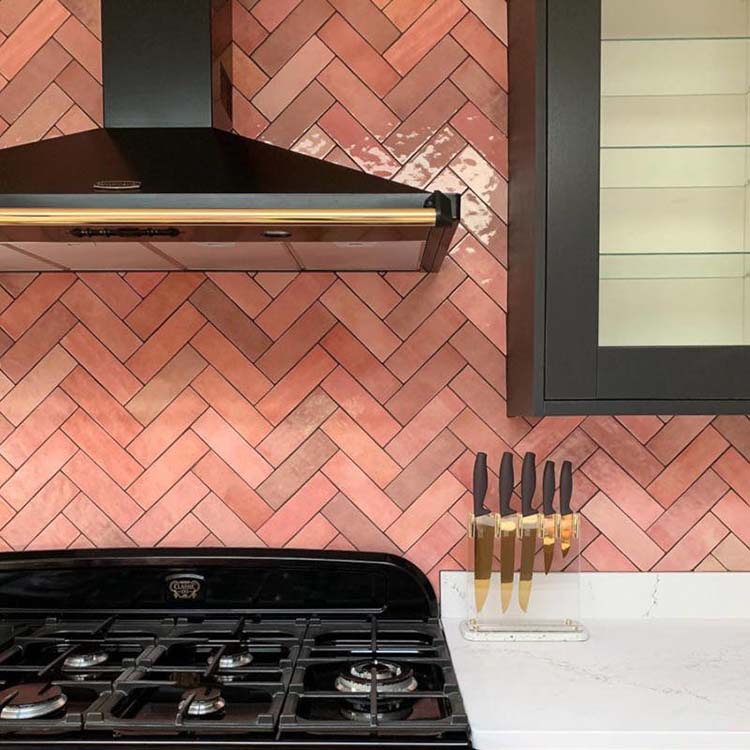 Carrelage mural Alisa rose brillant 6,5x20cm