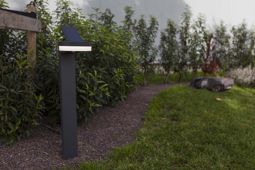 Lampadaire Astra Solar - gris - dimmable - 12W - 4000K - IP54 - avec détecteur de mouvement