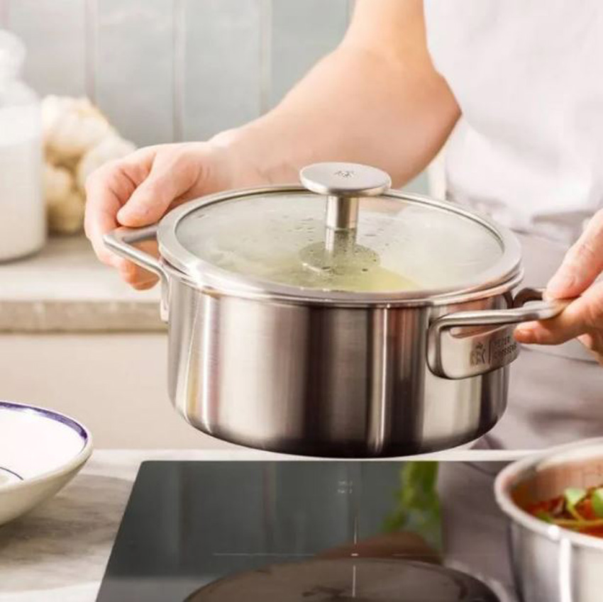Casserole BK Peter Goossens Maestro 3-Ply inox Ø18cm 2,13L avec couvercle