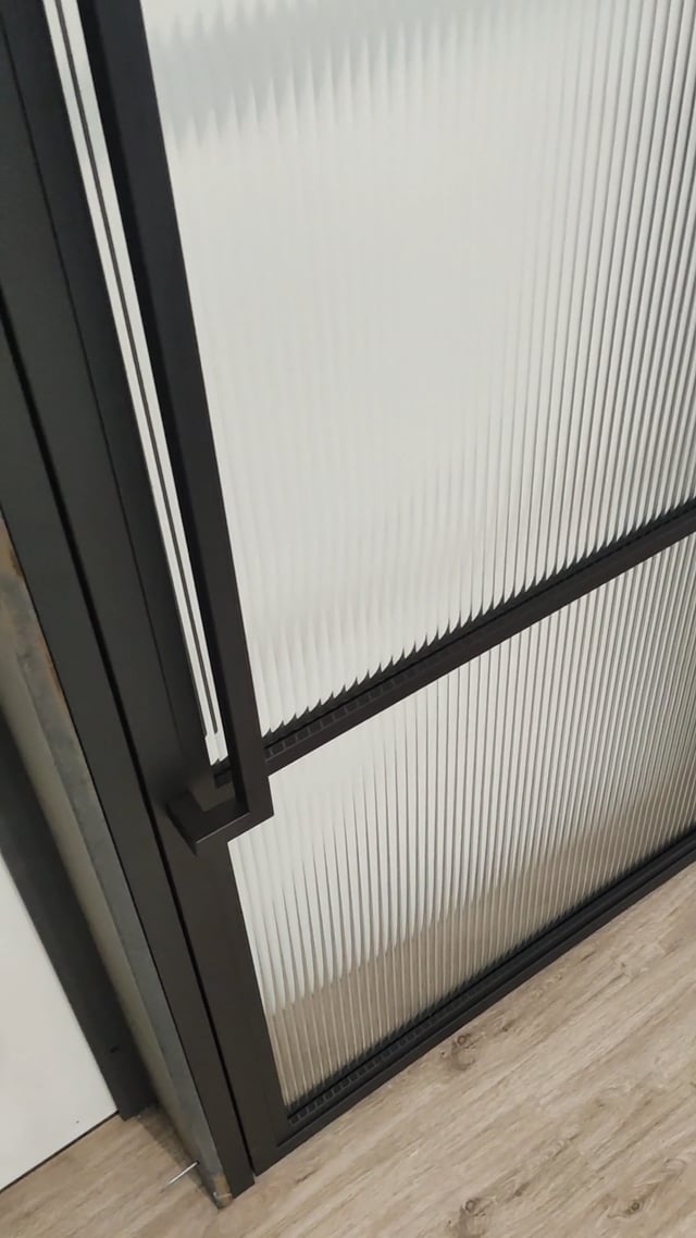 Stalen binnendeur 3W Thalia fluted glas 880 x 2040 mm Rechts