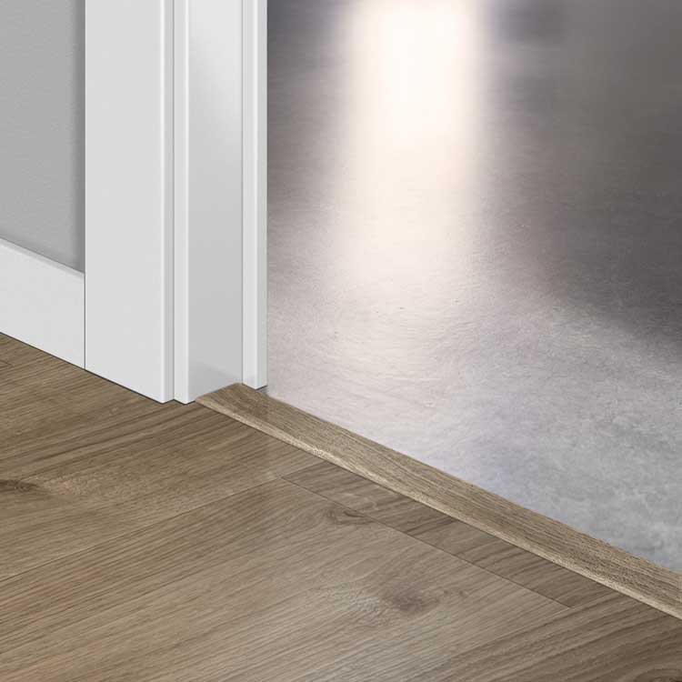 Profilé Incizo Quick-Step - Chêne cottage gris brun 8 x 45 x 2000 mm