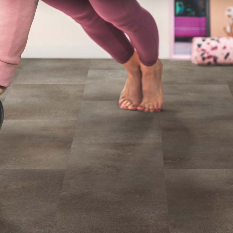 Staal Quick-step alpha vinyl tiles Roche Oxydée
