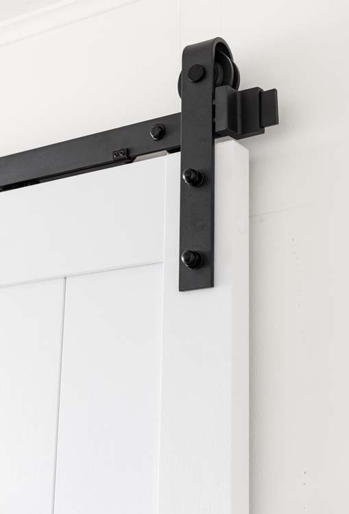 Schuifdeur Barn Tito wit + zwarte rail robust 914 x 2134mm