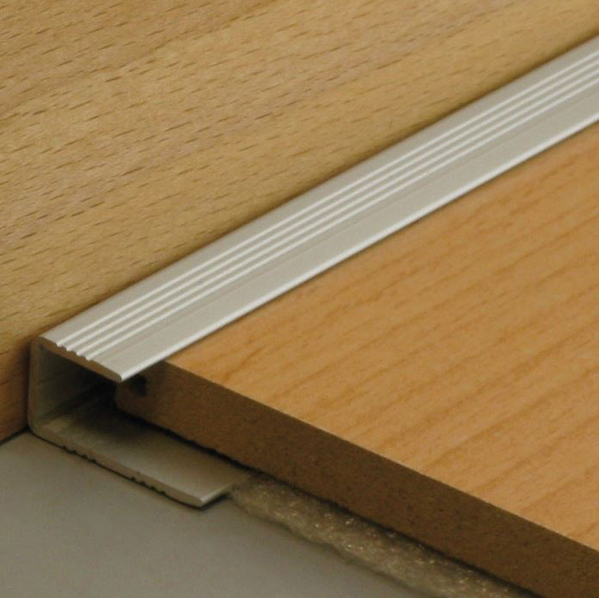 Arrêt de parquet aluminium naturel 8,5x2700mm