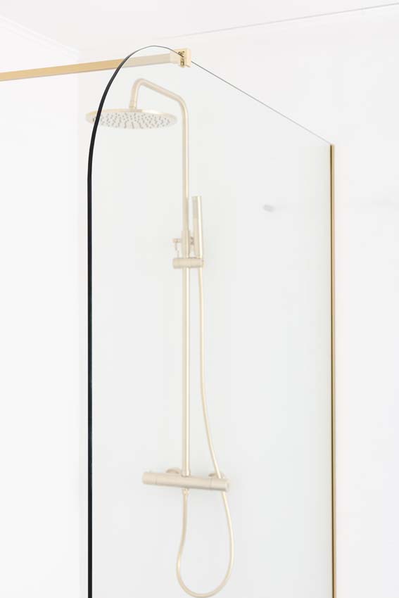 Paroi de douche Avery arrondie 137x200cm