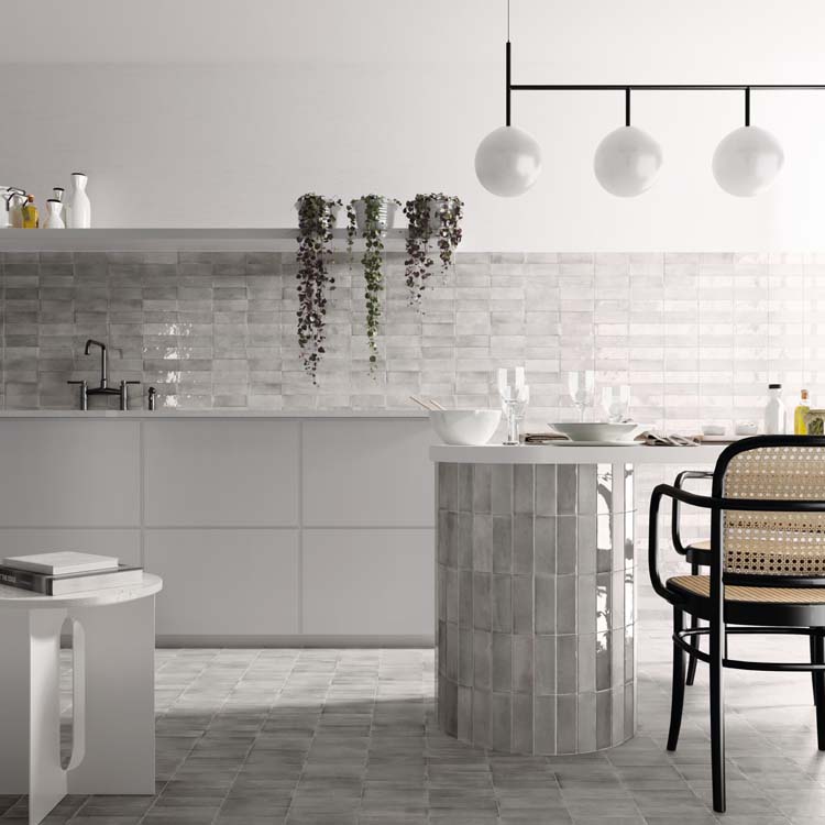 Carrelage mural Nono amber grey brillant 5x15cm
