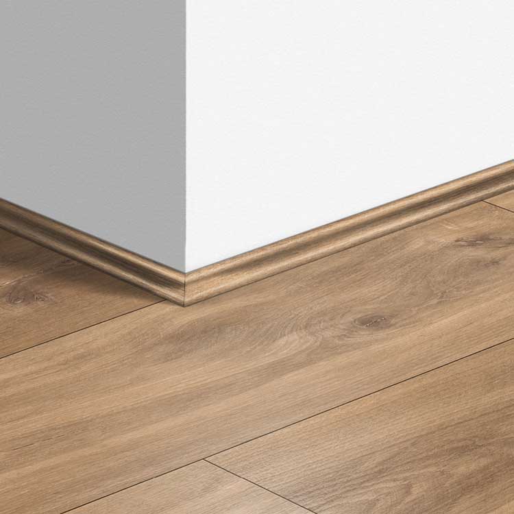 Moulure Quick-Step 17 x 17 x 2400 mm Minuit chêne naturel
