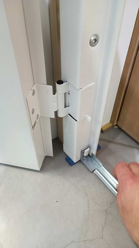 Technische stalen deur wit geïsoleerd 99x204,5cm omkeerbaar