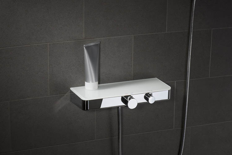 Douchekraan thermostatisch met planchet Olfa chroom/wit Douchekraan thermostatisch met planchet Olfa chroom/wit