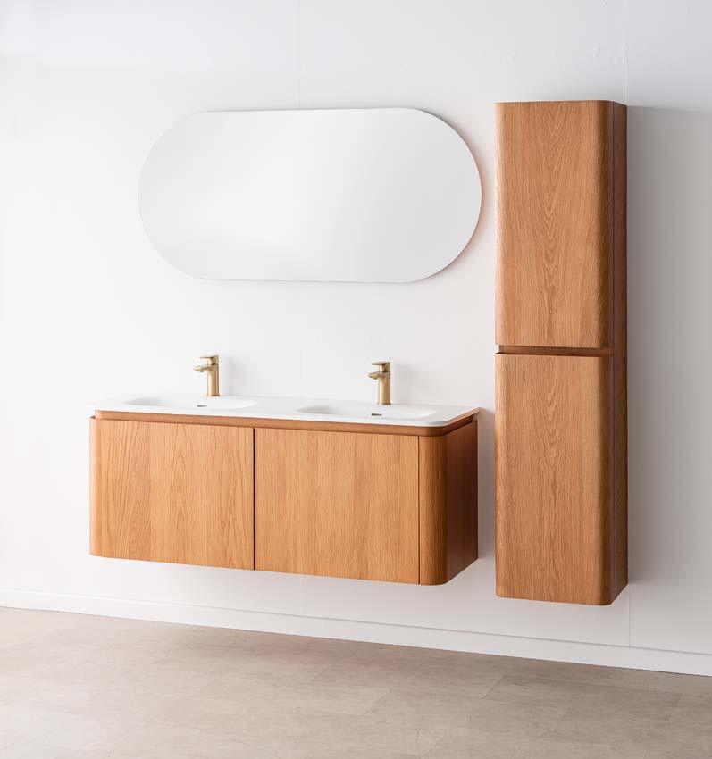 Badkamermeubel Floris eik hangend met dubbele wastafel mat wit 140cm Badkamermeubel Floris eik hangend met dubbele wastafel mat wit 140cm