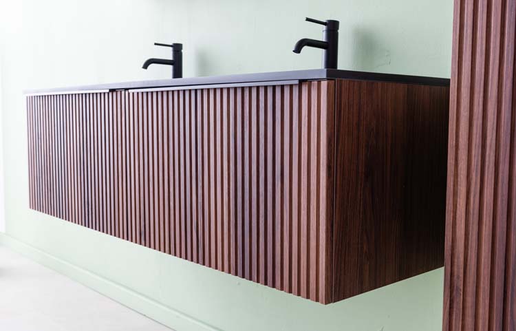 Badkamermeubel Soetkin notelaar hangend met dubbele wastafel mat zwart 140cm