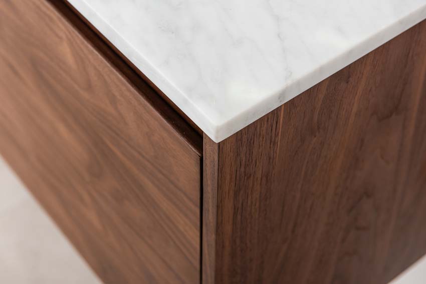 Meuble de salle de bains Falco noyer suspendu avec lavabo double effet marbre carrara 120cm