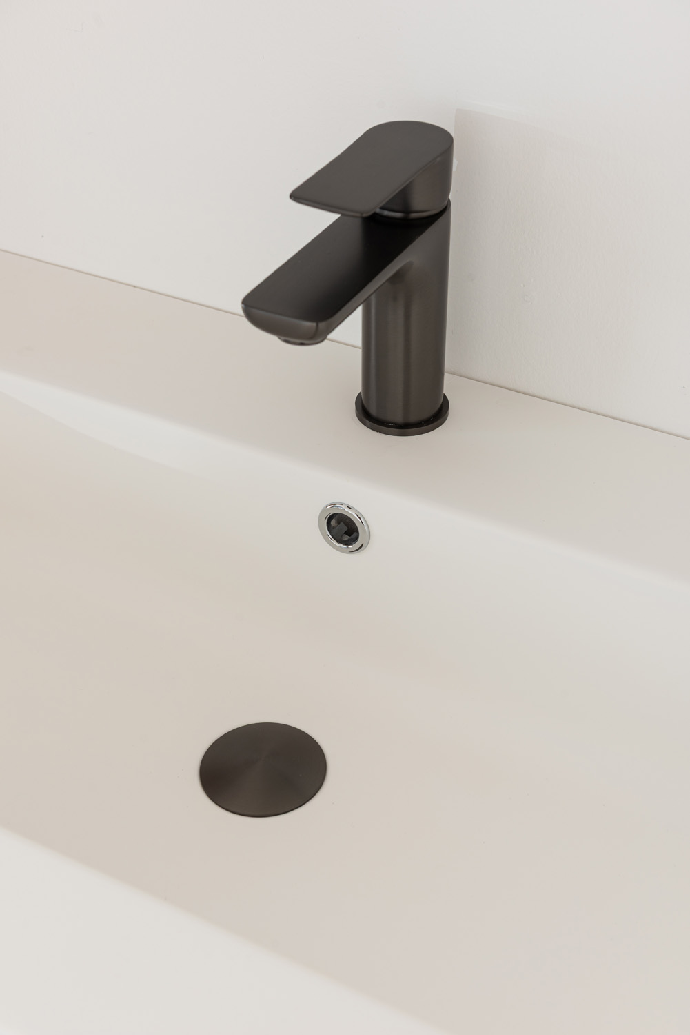 Meuble de salle de bains Tiago chêne Nordic suspendu avec vasque simple blanc brillant 90cm