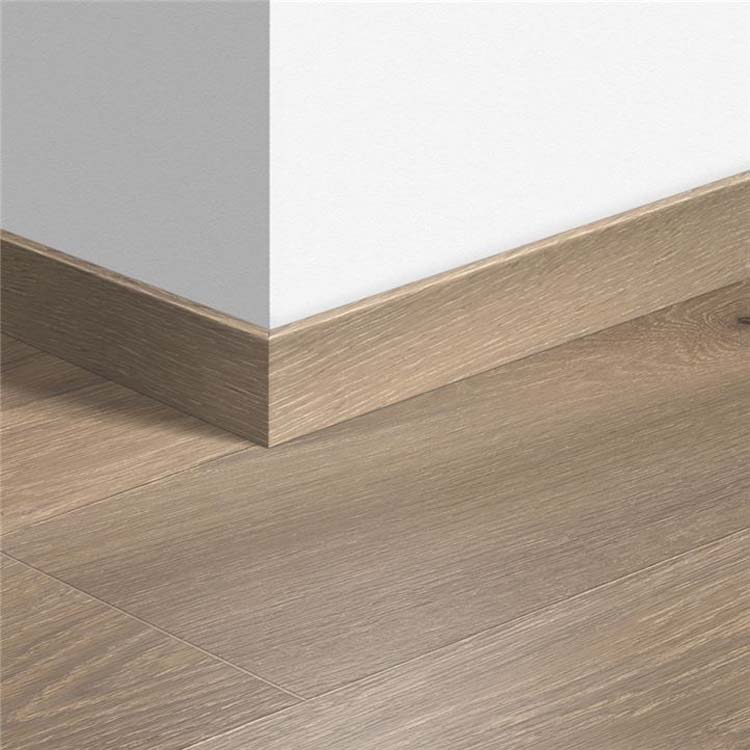 Plinthe standard Quick-Step 58 x 12 x 2400 mm chêne montana