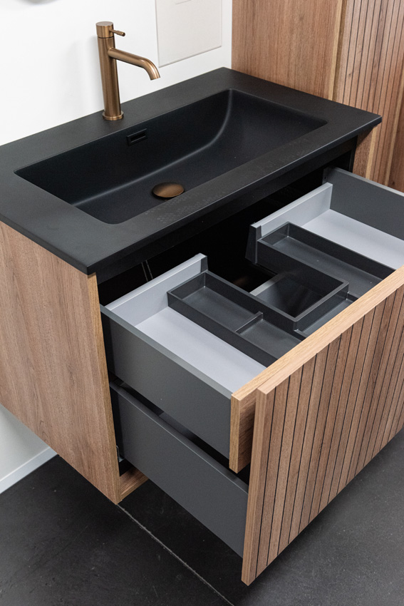 Meuble de salle de bains Toledo chêne avec lavabo simple noir mat 80cm