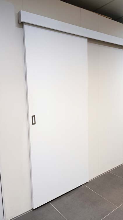 Porte coulissante simple à peindre complète Albero 93x211,5cm + rail + plaque de recouvrement blanc