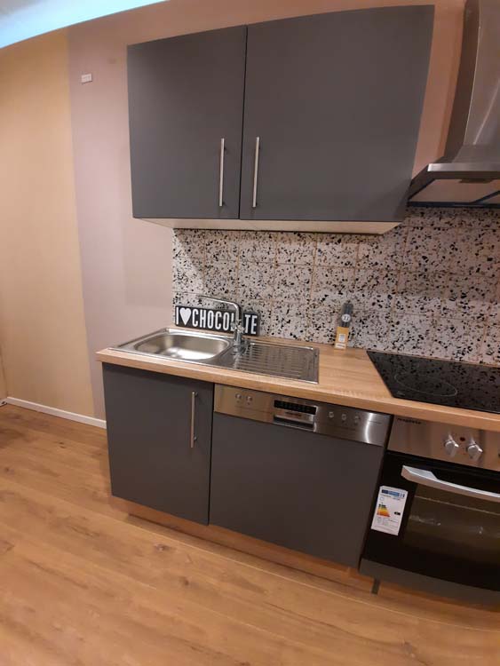 Keuken Ymir mat grijs 280cm - inox wanddampkap - zonder toestellen