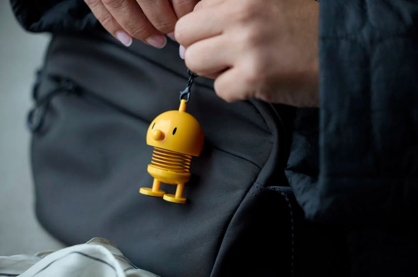 Hoptimist Bag charm jaune XS