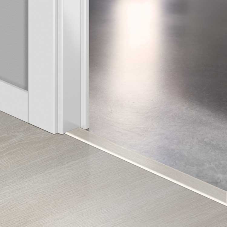Profilé Incizo Quick-step 13 x 48 x 2150 mm Chêne Patrimoine gris clair