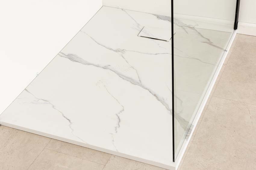 Douchebak Moby SMC wit marmerlook 120x90cm