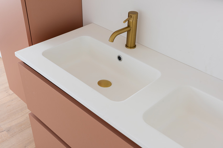 Meuble de salle de bains Dotan abricot suspendu avec double lavabo blanc mat 120cm