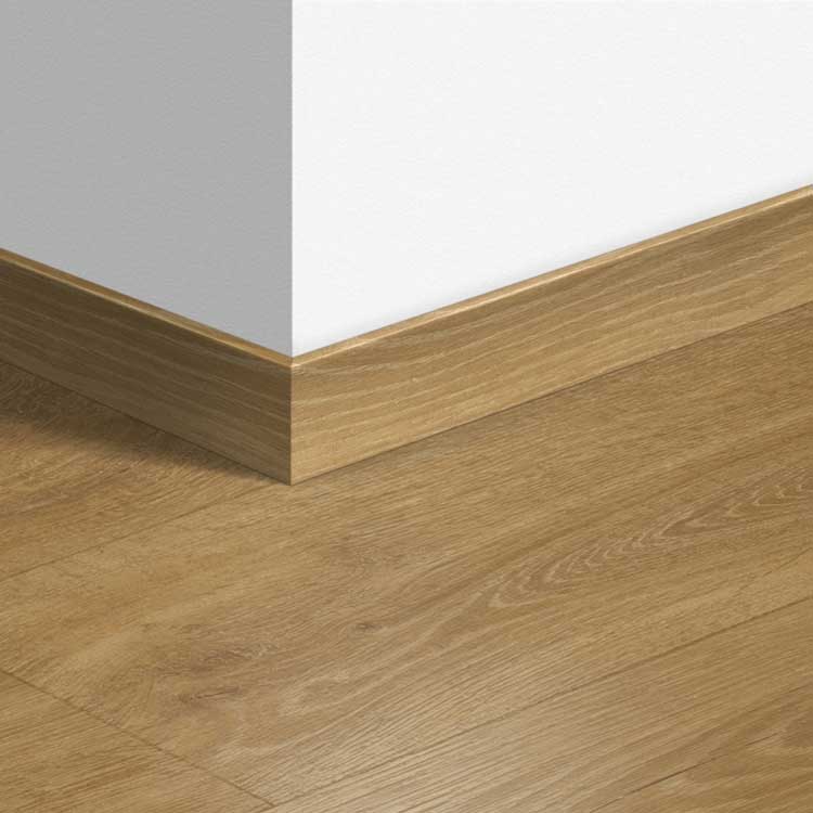 Standaardplint Quick-Step 58 x 12 x 2400 mm Bosland eik natuur