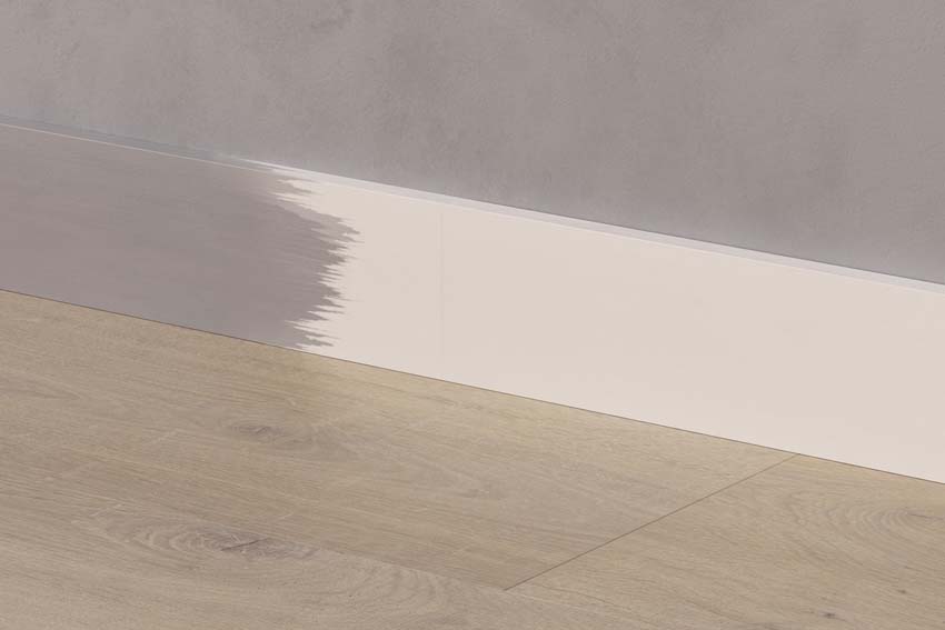 Grande plinthe à peindre Quick-Step MDF blanc 240x10x1,4cm