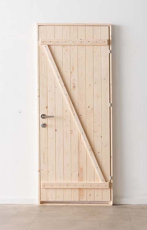 Porte extérieure bois Codru 845x2060mm poussant à gauche