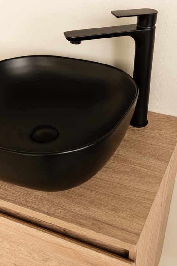 Meuble de salle de bain Bella aspect chêne 1500 mm lavabo double noir mat Meuble de salle de bain Bella aspect chêne 1500 mm lavabo double noir mat