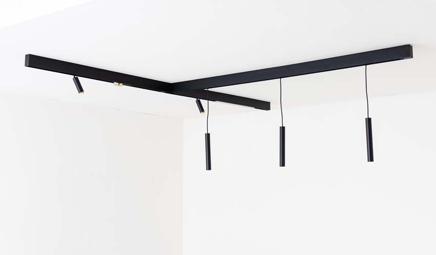 Rail lumineux Béa noir -  1,8m/2x1,2m - 3 lustres / 2 spots / 2 anneaux dorés / 1 module - 6x4W