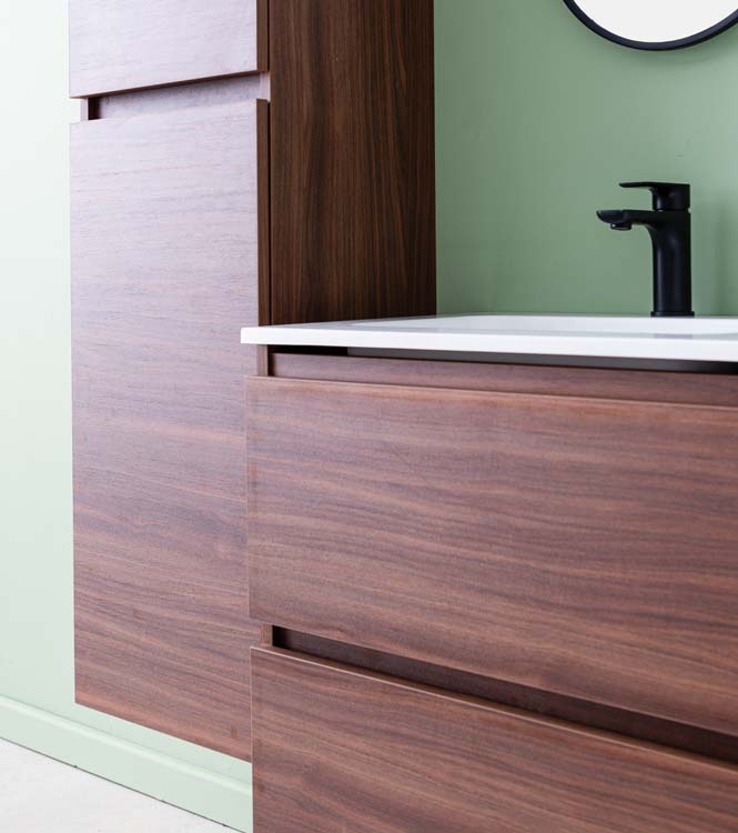 Meuble de salle de bains Dotan noyer suspendu avec lavabo double blanc brillant 120cm