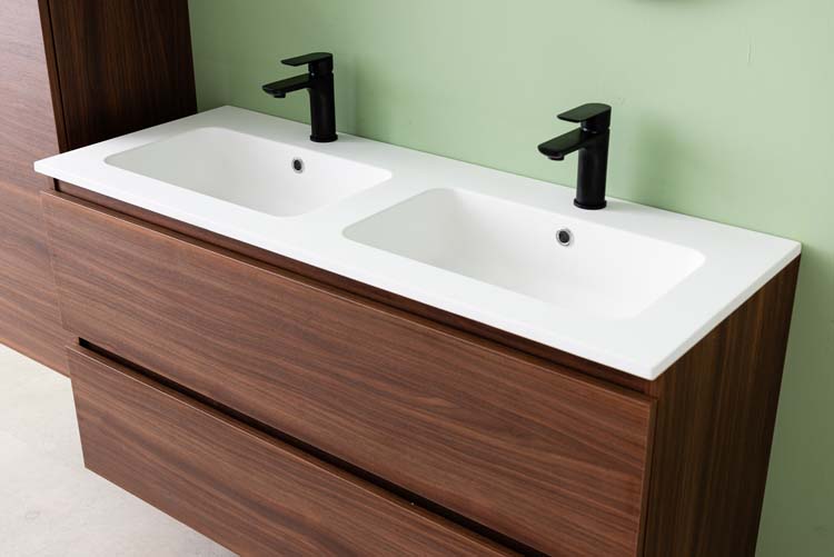 Meuble de salle de bains Dotan noyer suspendu avec lavabo double blanc mat 120cm