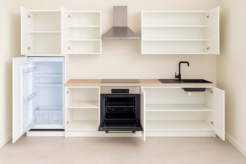 Cuisine Plenti 270 cm - four en bas - sans appareils - blanc/look de chêne
