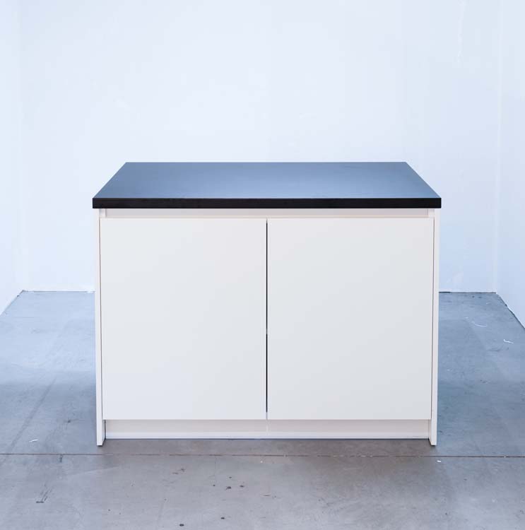 Keukeneiland Plenti wit/zwart 124cm Keukeneiland Plenti wit/zwart 124cm