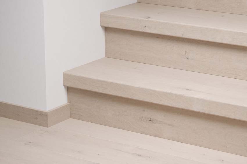 Couvre-marche Quick-Step chêne clair 134,1x12x5,9cm