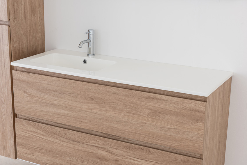 Badkamermeubel Bianca eiklook hangend met enkele wastafel glanzend wit 120,5cm