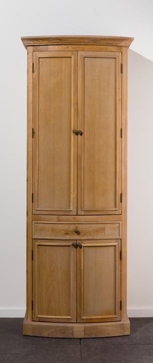 Armoire colonne An blanc cérusé