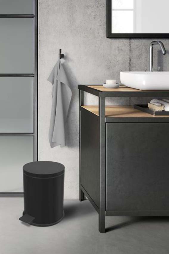 Poubelle à pédale Zack Vasca noire 3 litres