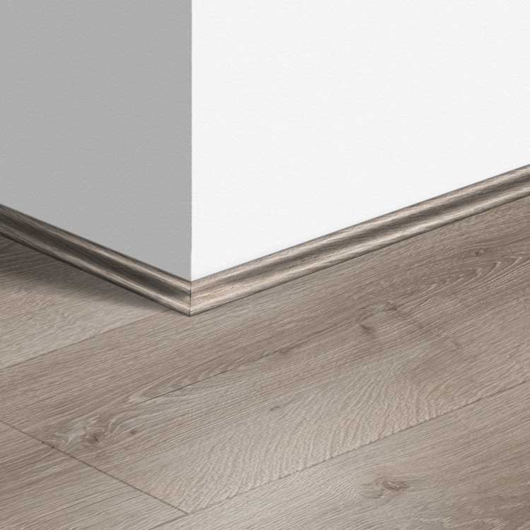Moulure Quick-Step 17 x 17 x 2400 mm Chêne Désert gris brossé