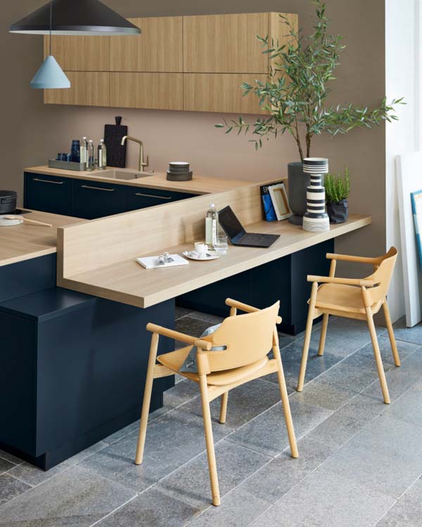 Keuken op maat - blauw gecombineerd met houtlook