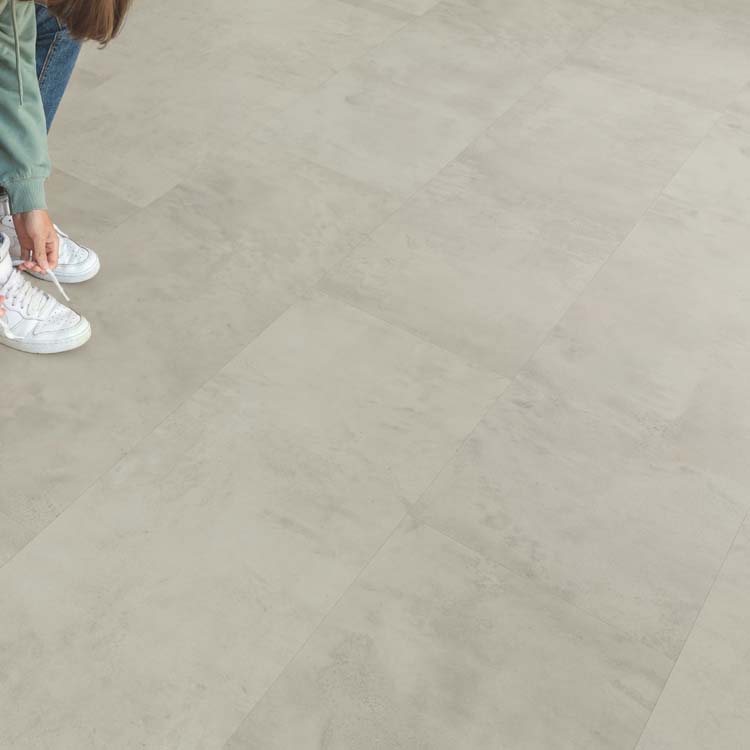 Stratifié Quick-Step Muse 8mm gris 120x39,6cm