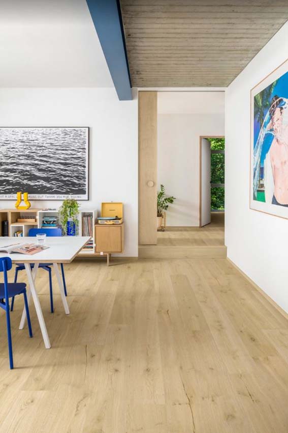 Stratifié Quick-Step Impressive 8mm chêne coton 138x19cm