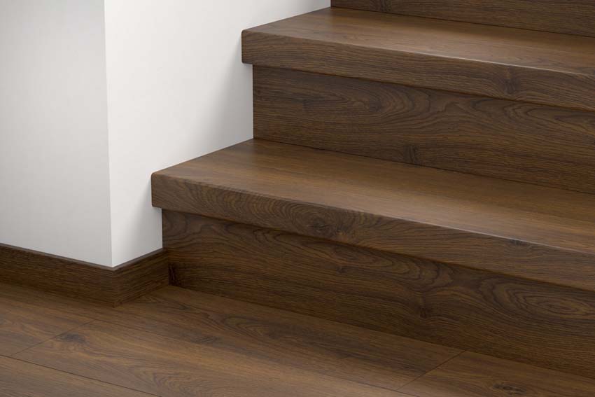 Couvre-marche Quick-Step chêne brun cacahuète 115x11,3x5,9cm