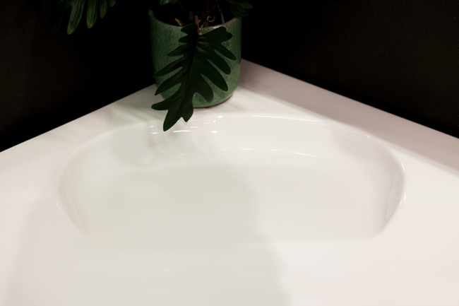 Baignoire d'angle Oliver avec whirlpool